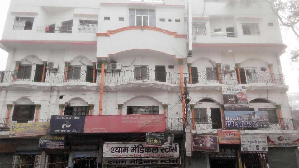 Hotel Pragya International Varanasi Eksteriør bilde