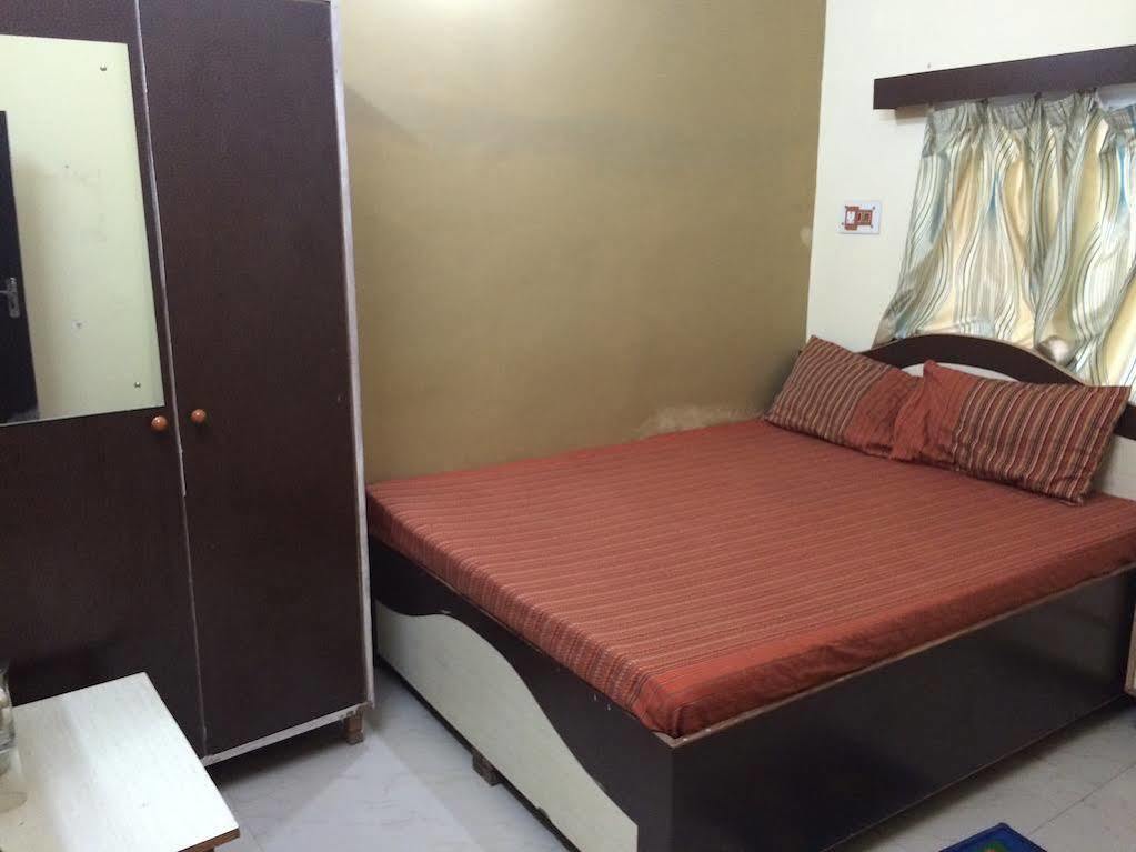 Hotel Pragya International Varanasi Eksteriør bilde